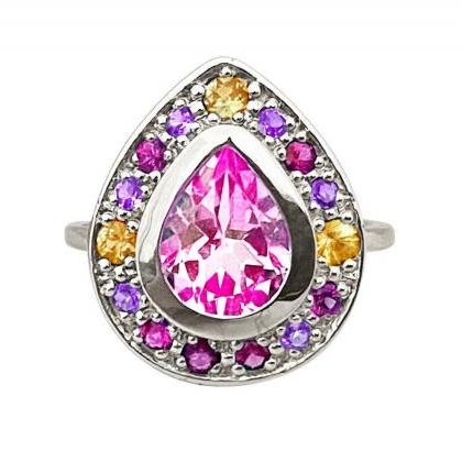Solid Gold Engagement Ring With Pear Shape Pink..