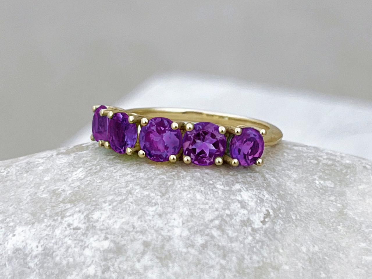 Solid gold engagement ring with round shape amethyst, Bridesmaid half band ring with purple stones, 9k/18k classic prong set promise ring.