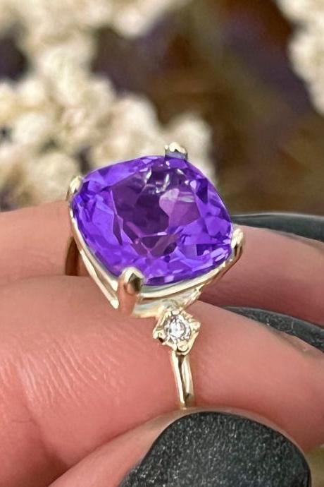 Solid Gold Engagement Ring With Cushion Amethyst, Natural Purple Gemstone And Diamond Bridal Ring, 9k/18k Gold Art Deco Solitaire Ring